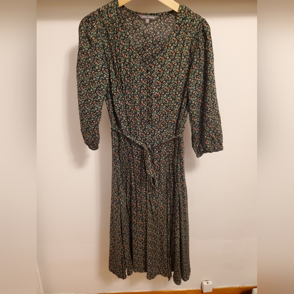 Laura Ashley floral dress. V neck. 3/4 sleeves. Black, green, pink. Size 6. - Picture 1 of 14